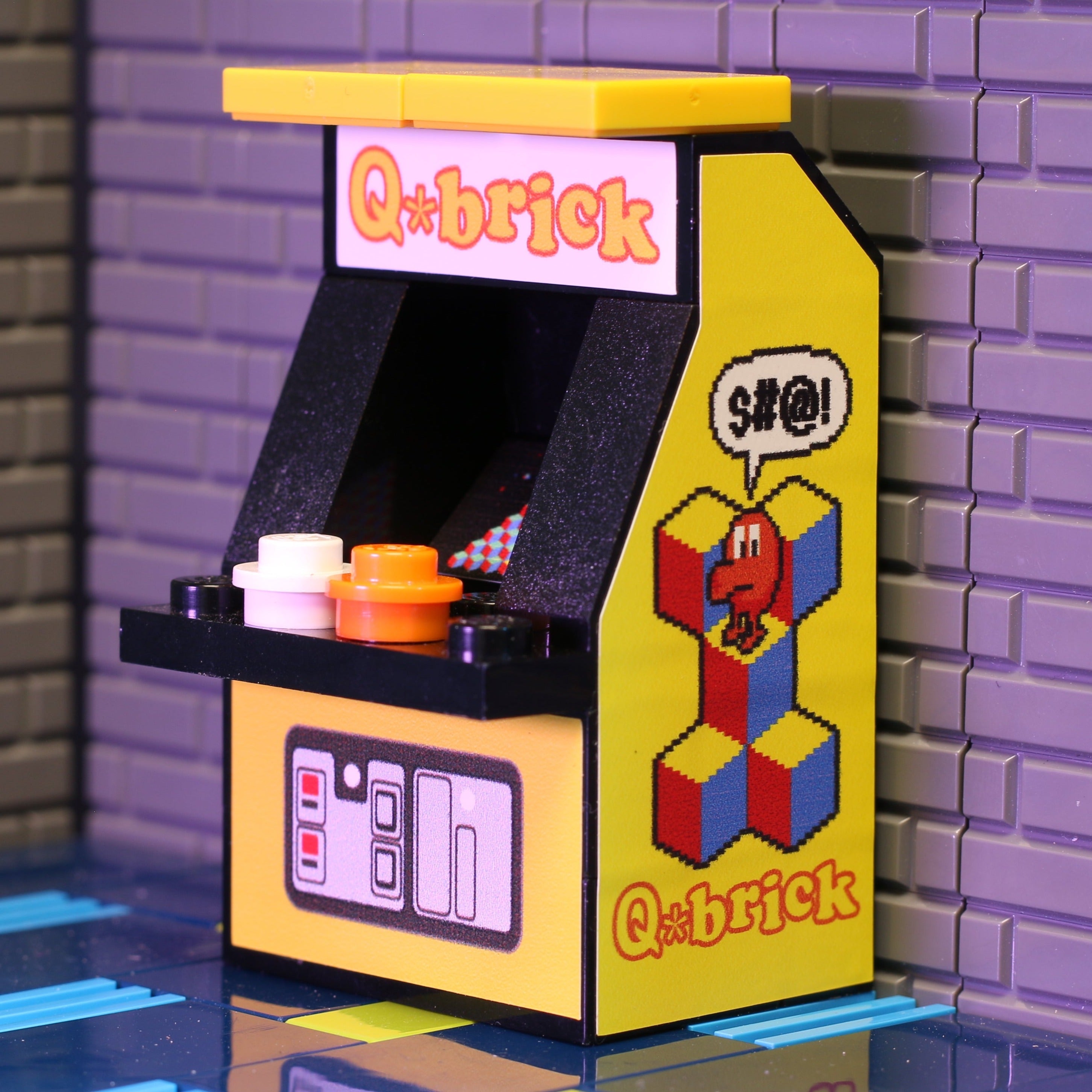 Q*Brick Arcade Machine made from LEGO parts – B3 Customs