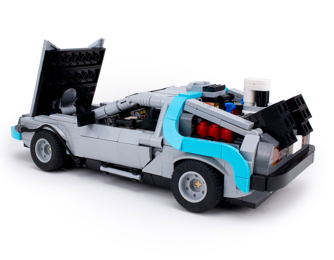 LEGO Remakes the Back to the Future DeLorean as 3-in-1 Set