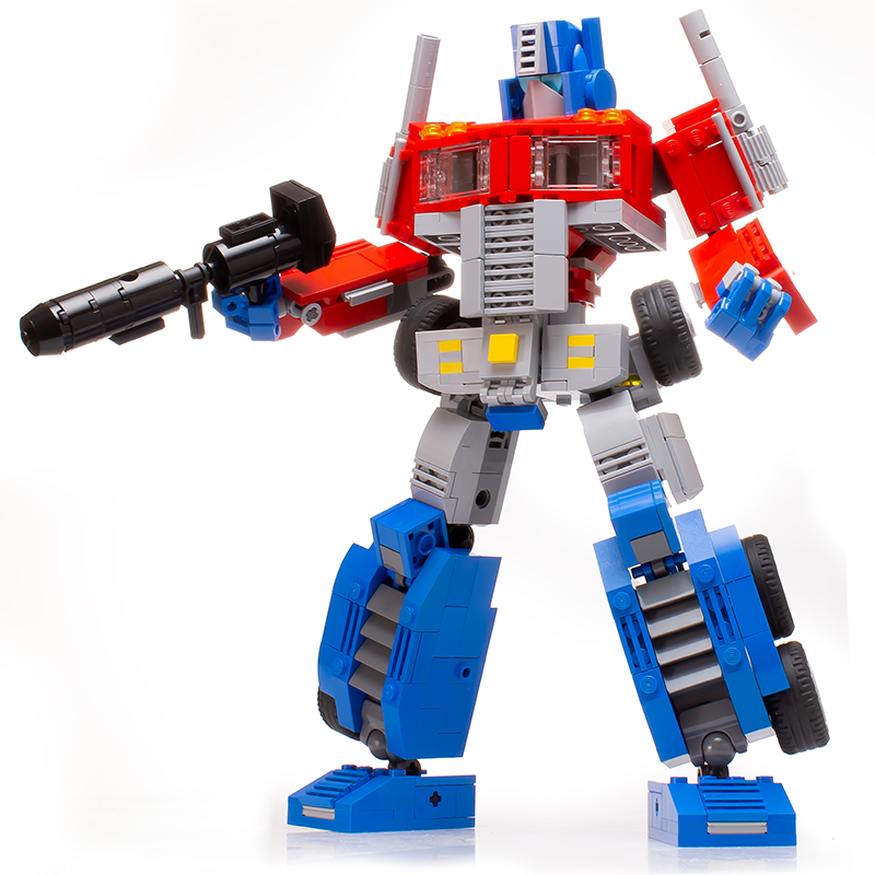 Optimus Prime (Really Transforms!) MOC made from LEGO bricks Optimus Prime (Really Transforms!) MOC made from LEGO bricks