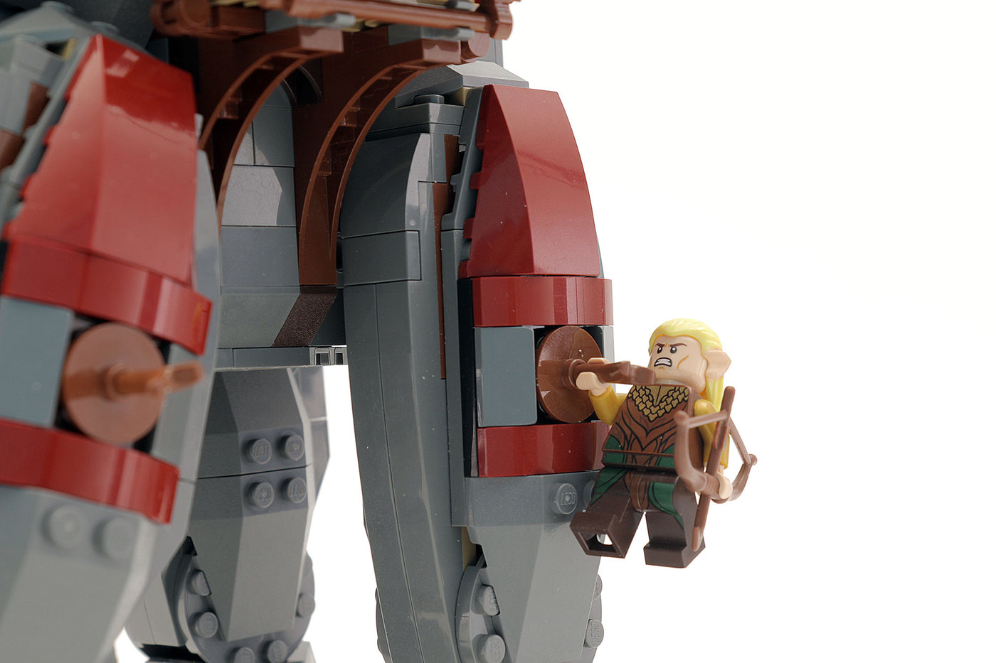 Custom Lord of the Rings Oliphant made using LEGO parts – B3 Customs